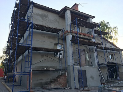Отделка фасада частного дома в Сморгони